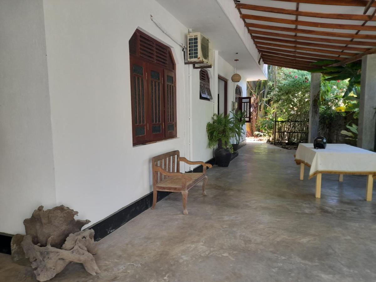 Mealanie'S House Hotel Unawatuna Kültér fotó